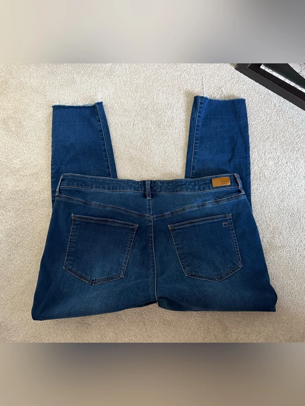 Crown & Ivy High Rise Skinny Crop Jeans
